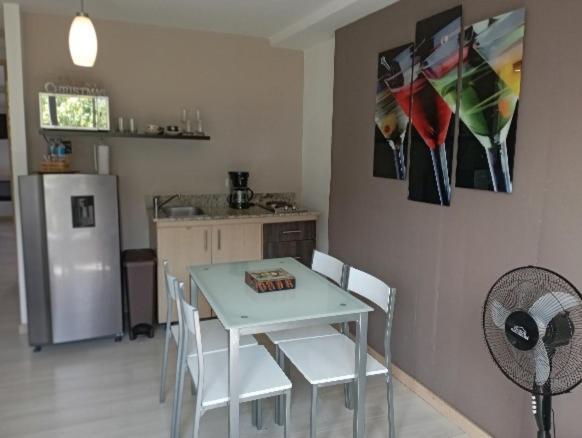 Apartasuite Laureles Cmc 麦德林 外观 照片