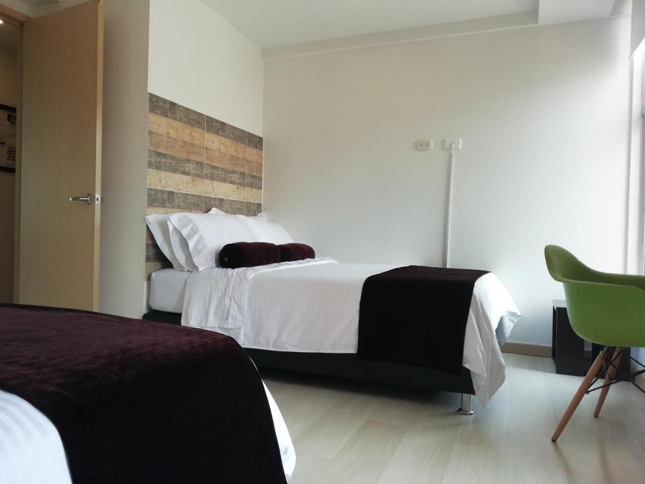Apartasuite Laureles Cmc 麦德林 外观 照片